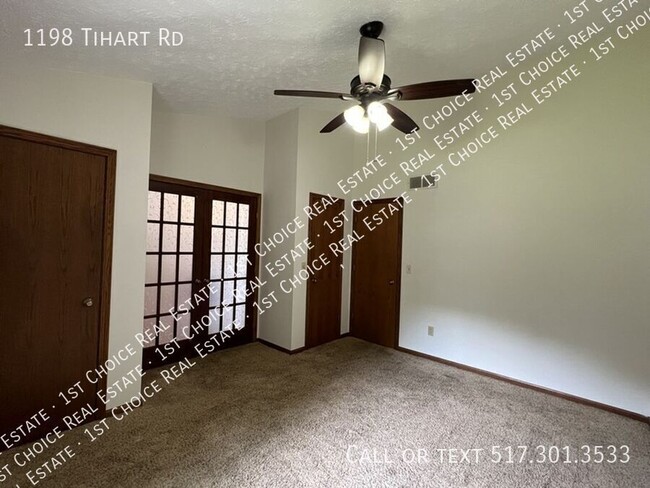 Building Photo - 4-BDR 3-BTH + Office + Bonus Room - 3.64 A...