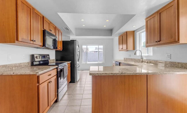 Building Photo - 2935 S Mollera