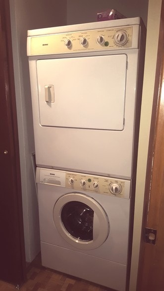 Building Photo - 5413 N Mobile Ave