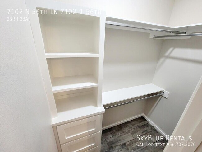 Building Photo - 7102 N 56th Ln