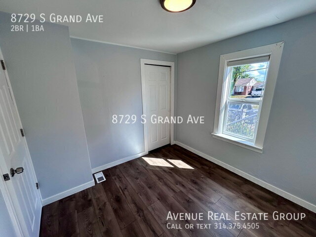 Building Photo - 8729 S Grand Ave