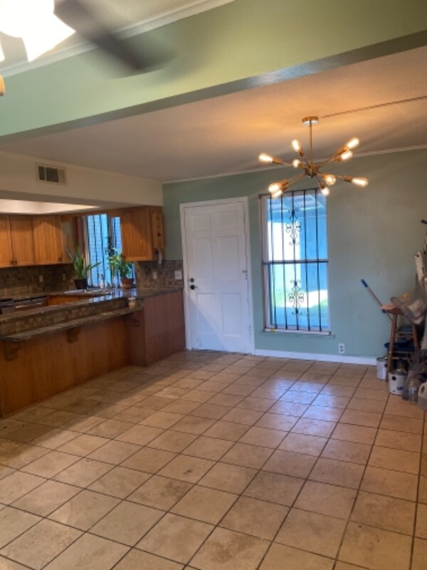 Building Photo - 4309 Woodland Dr