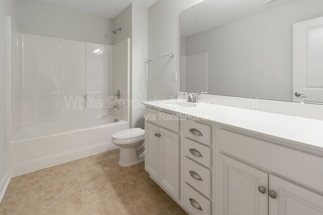 Building Photo - 4962 Durneigh Dr