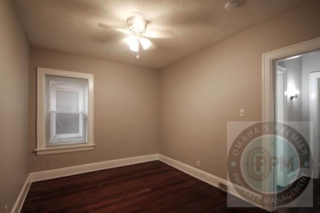 Building Photo - 530 Park Ave