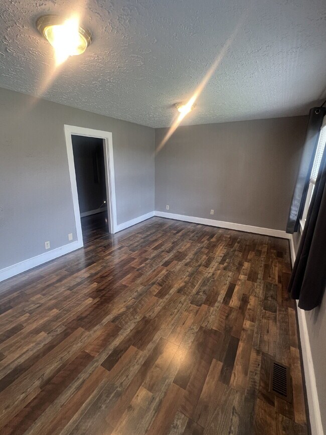 Building Photo - Charming 4-Bedroom Home on Spacious Corner...