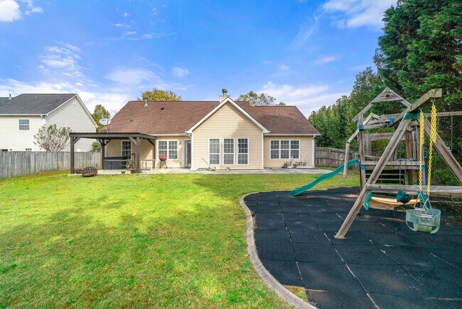 Building Photo - 5160 Oaks Landing Ct