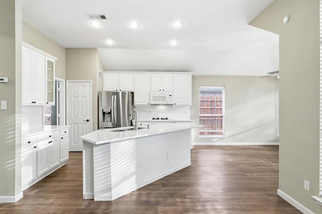 Building Photo - 1417 Grimes Dr