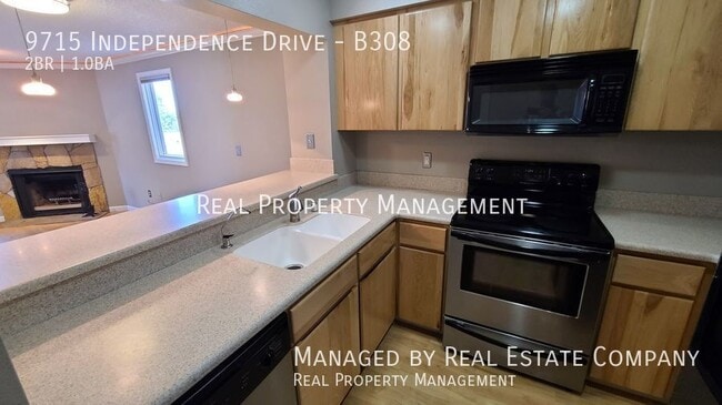 Building Photo - 9715 Independence Dr