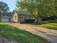 Building Photo - Room to Roam — Updated 2 Bed with Huge Yard & 2-Car Garage