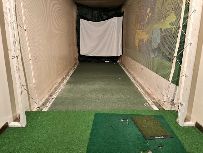 Building Photo - 3720 Inverrary Dr