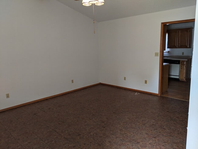 Building Photo - Super Cute Three Bedroom Two Bathroom Home!
