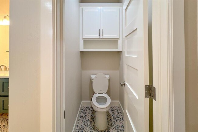 Building Photo - 3925 NW 166th Terrace