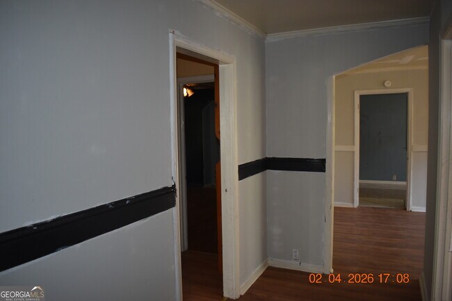 Building Photo - 1088 Radio Dr