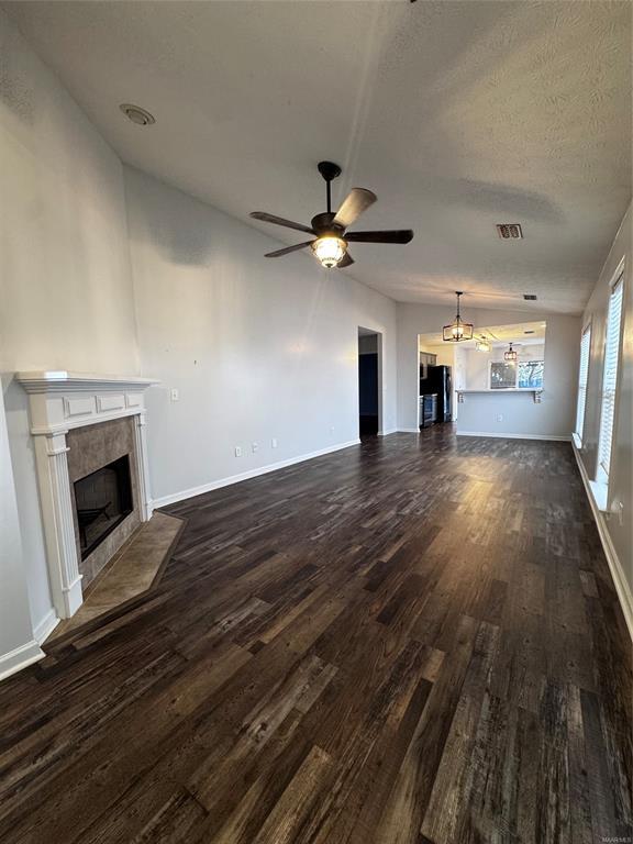 Building Photo - 1801 Young Pointe Blvd
