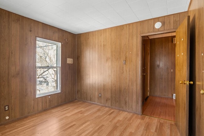 Building Photo - 213 Fletcher Ave