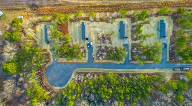 Building Photo - 102 Hogan Hts Dr