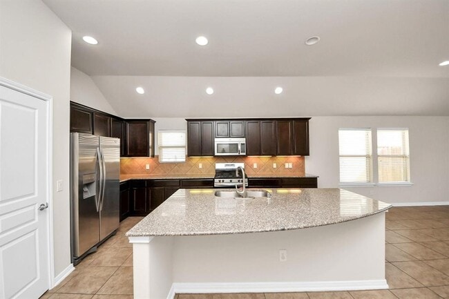 Building Photo - 24610 Emerald Pool Falls Dr