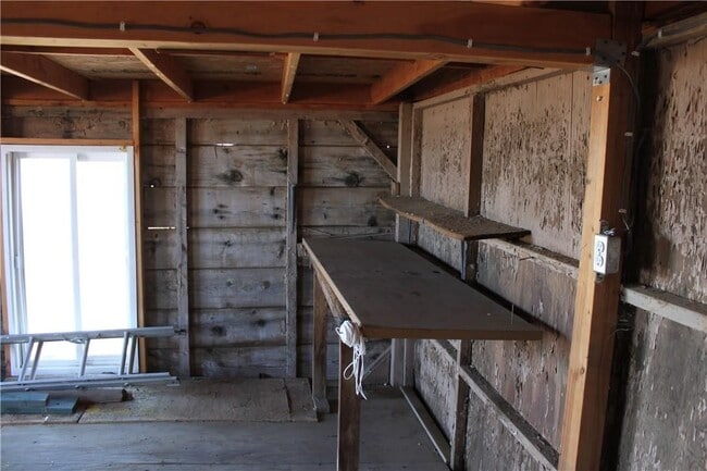 Building Photo - 2855 Hollister Rd