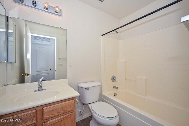 Building Photo - 11767 W Dos Rios Dr