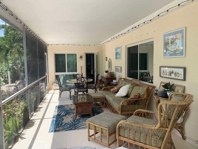 Primary Photo - 11456 5th Avenue Ocean