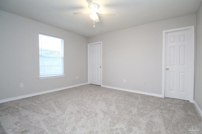 Building Photo - 1021 Antigua Cir