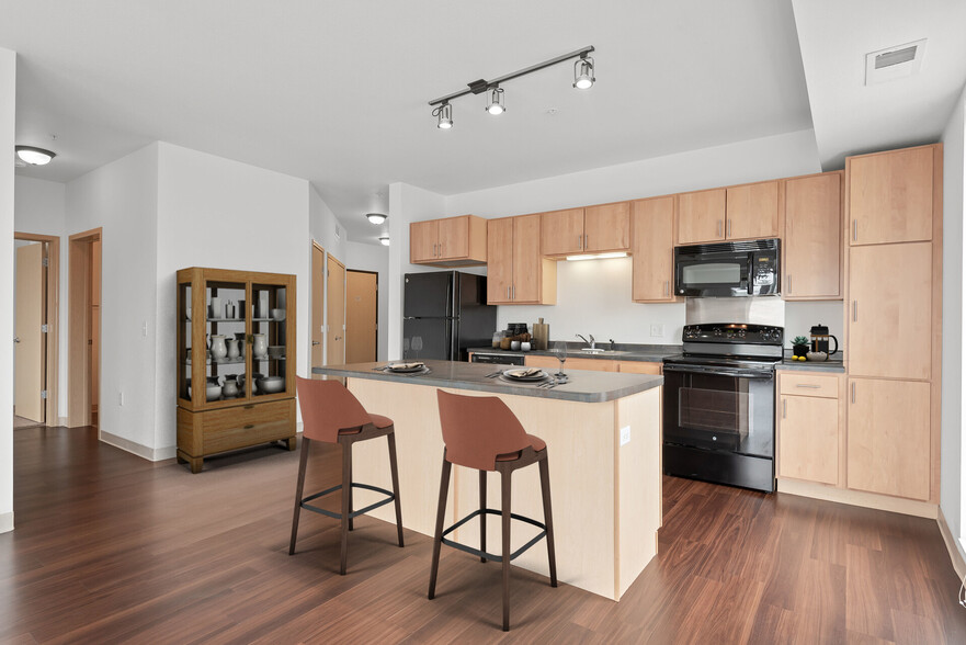 Building Photo - Fourth Street Co-op Apartments