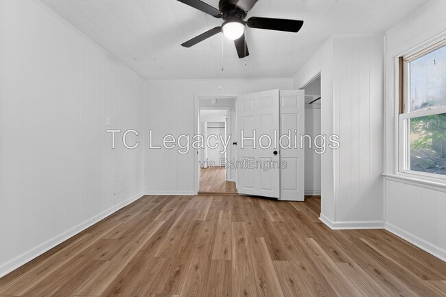 Building Photo - 1610 N 18th St