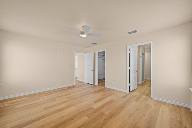 Building Photo - 11301 N County Rd 2800