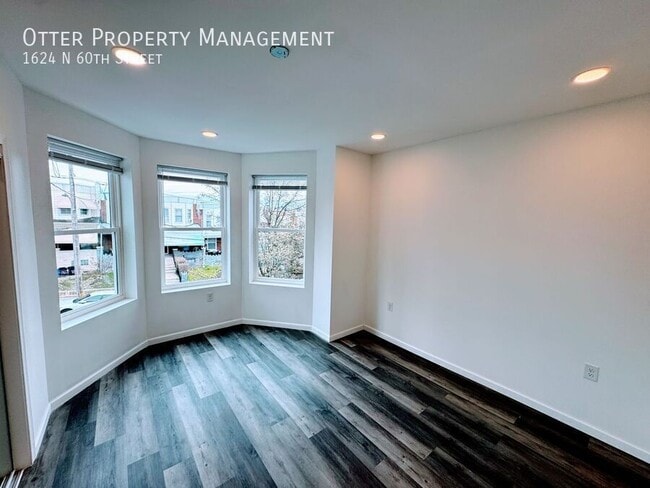 Building Photo - 1624 N 60th St