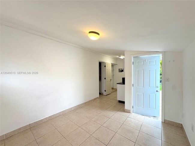 Building Photo - 2461 NW 5th St