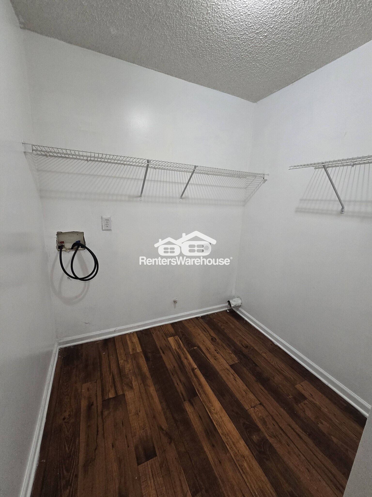 Building Photo - 1576 Rogers Crossing Dr