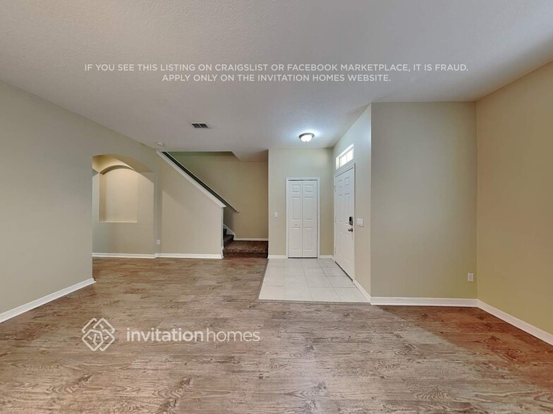 Building Photo - 14723 Sapodilla Dr