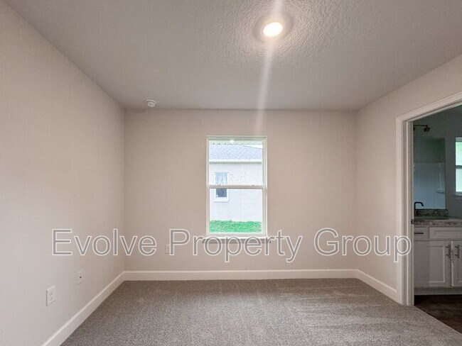 Building Photo - 31 Westridge Ln