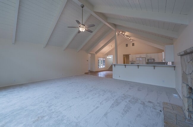 Building Photo - 4055 Sunset Ln