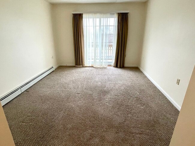 Building Photo - 35 Mathews Ave