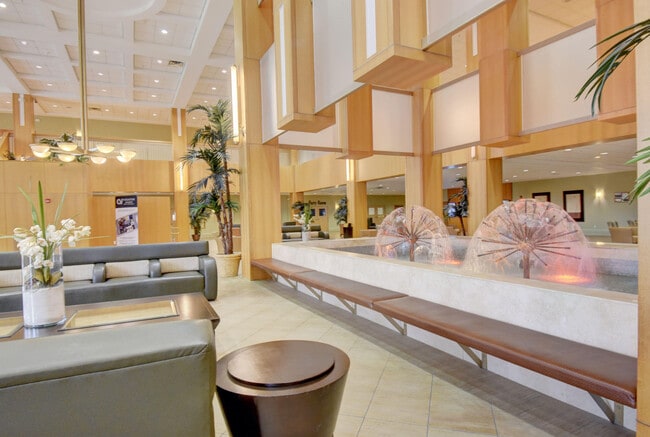 Building Photo - 2015 Cornwall A