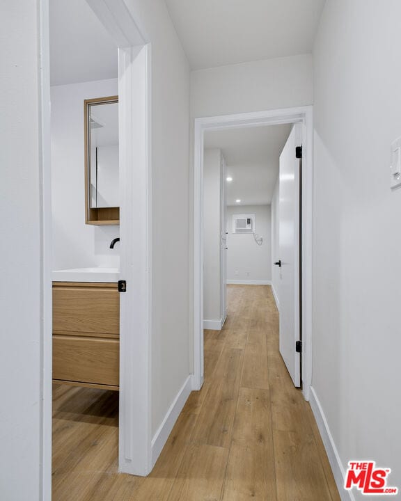 Building Photo - 1738 Colby Ave