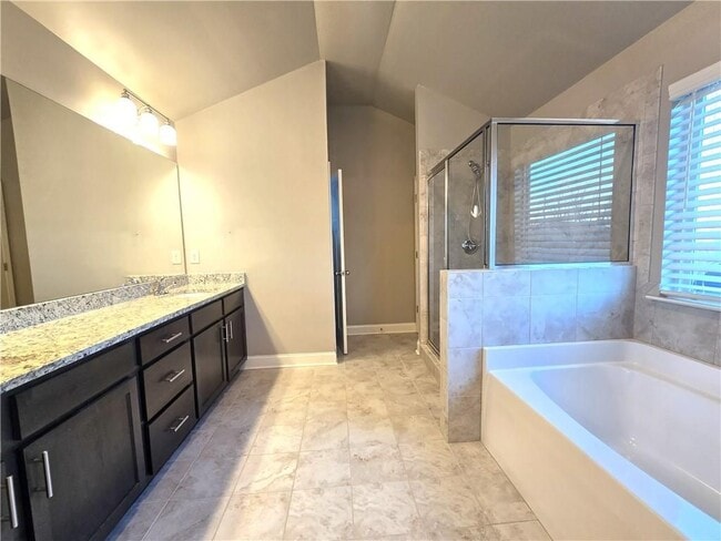 Building Photo - 1866 Castleberry Ln