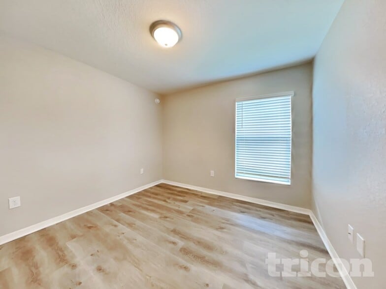 Building Photo - 8070 Diamond Creek Ln