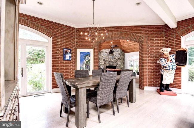 Building Photo - 11501 Skipwith Ln