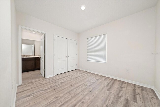 Building Photo - 265 Feltrim Reserve Blvd