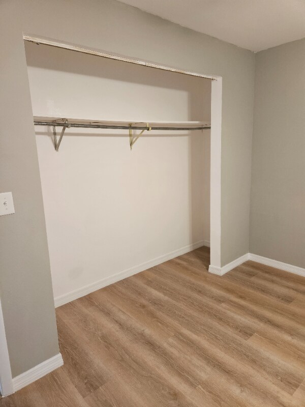 Building Photo - 4339 Mariner Rd