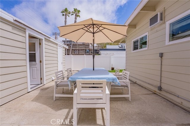 Building Photo - 35531 Beach Rd