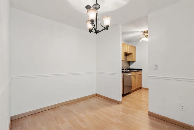 Building Photo - Will Dr