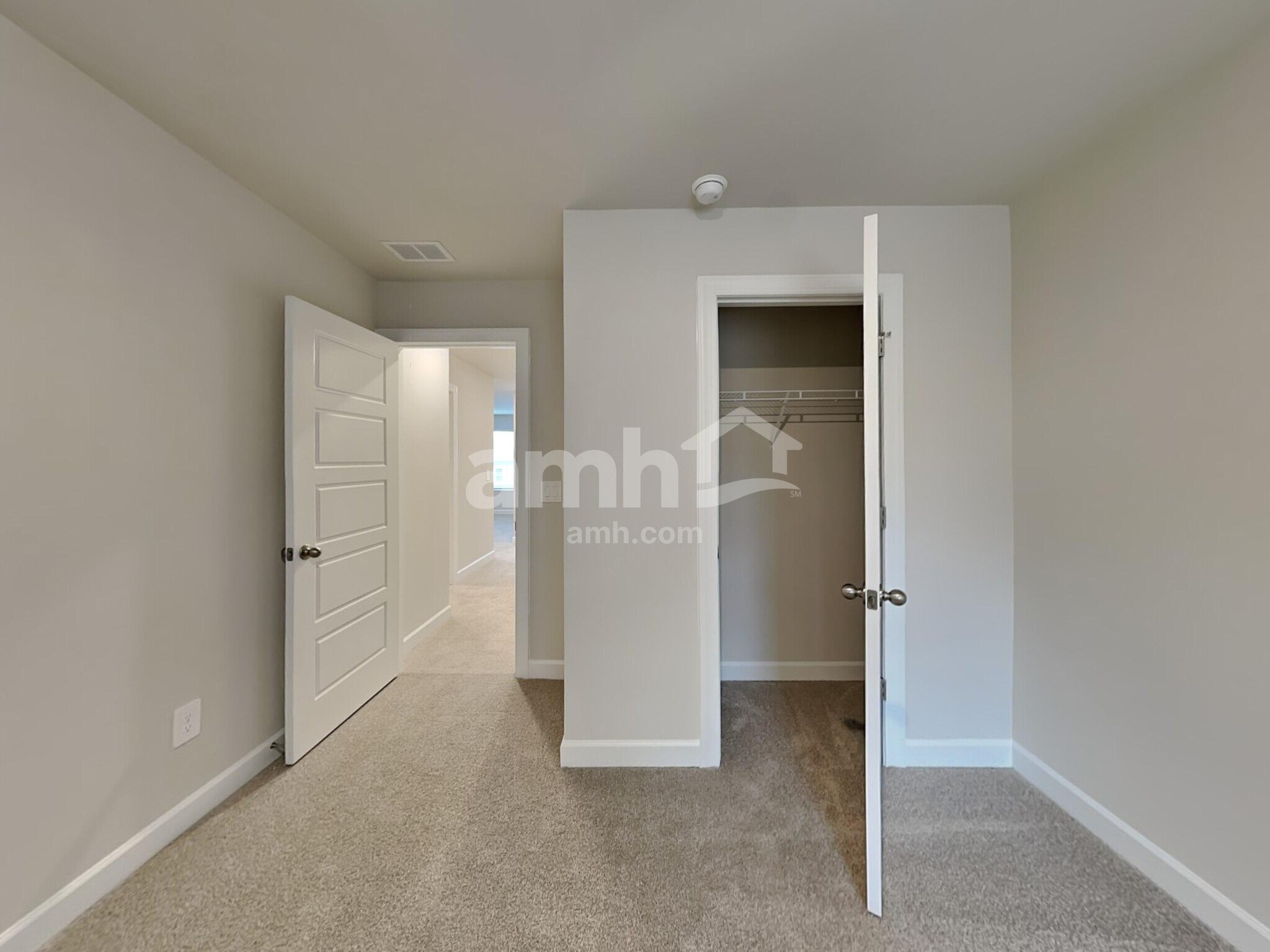 Building Photo - 789 Treeline Rd