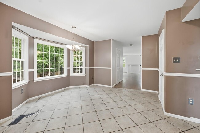 Building Photo - 10212 Winged Elm Cir