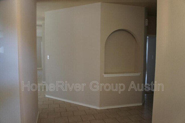 Building Photo - 2512 Socorro Bend