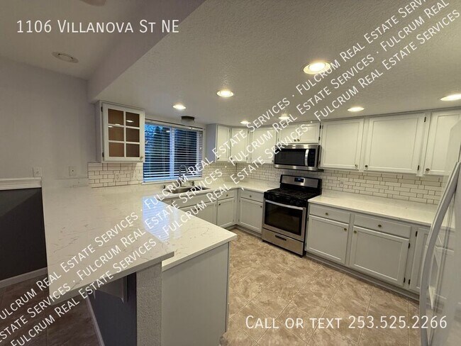 Building Photo - 1106 Villanova St NE