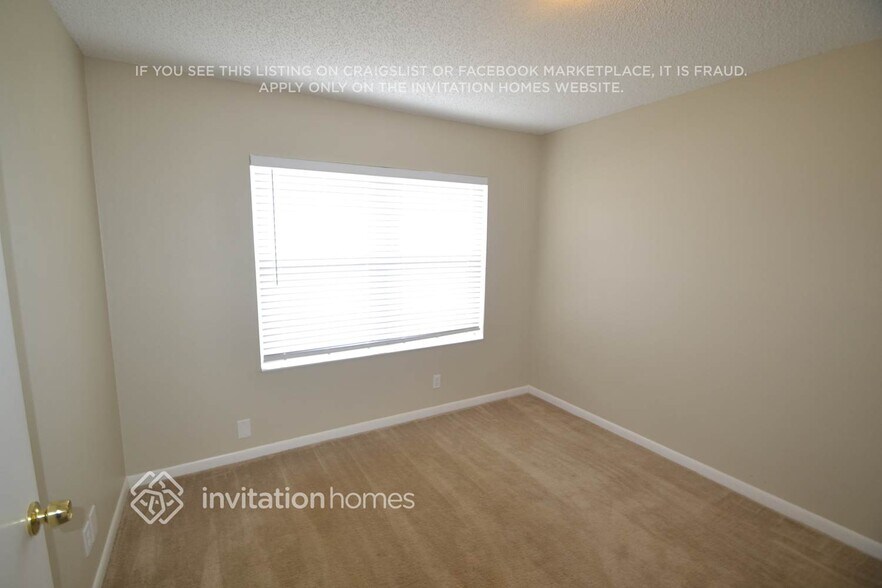 Building Photo - 1796 S Club Dr