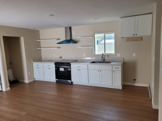 Building Photo - 7661 Chimineas Ave